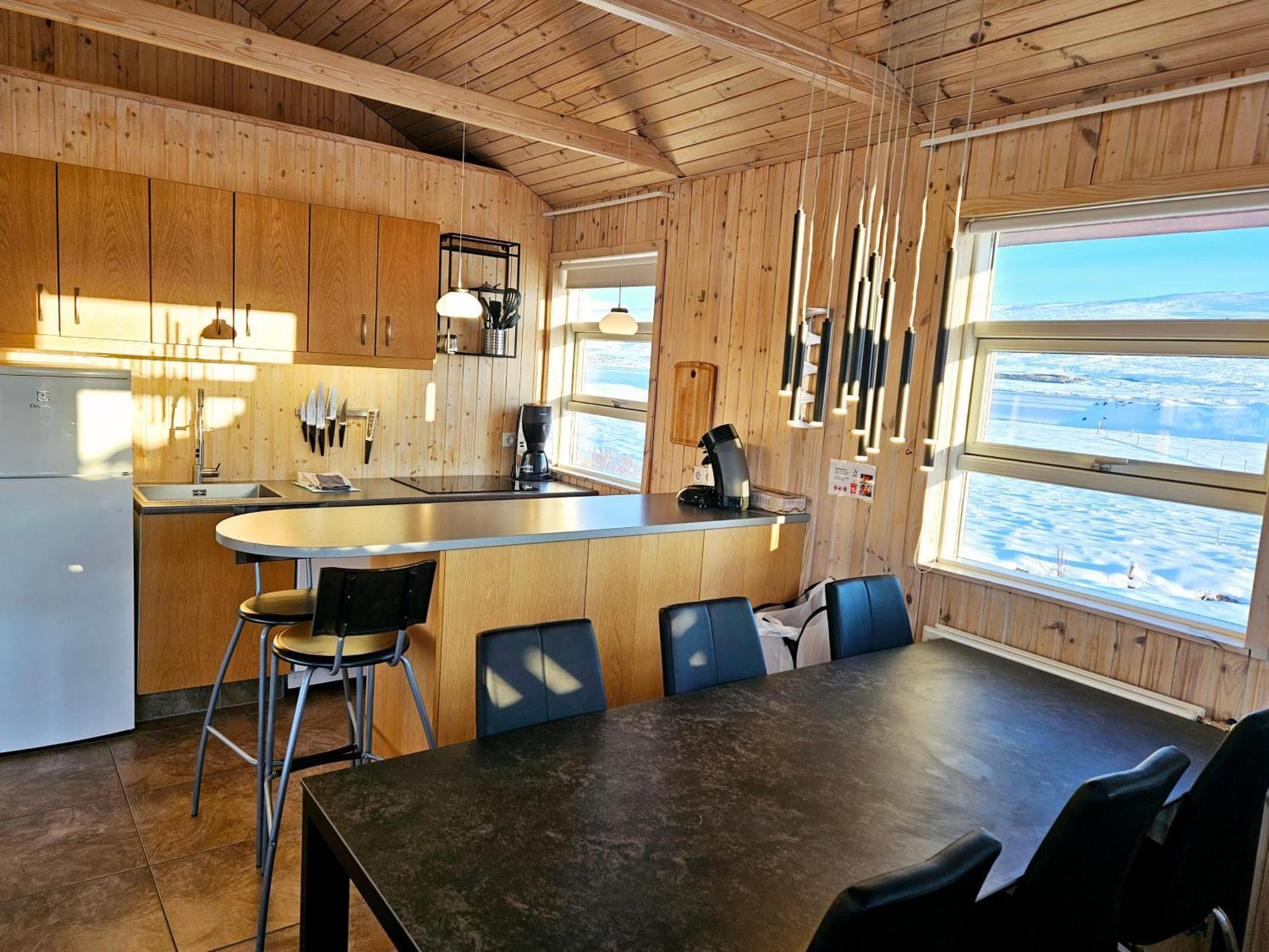 Aurora Vacation Homes Fagravik Akureyri Room photo