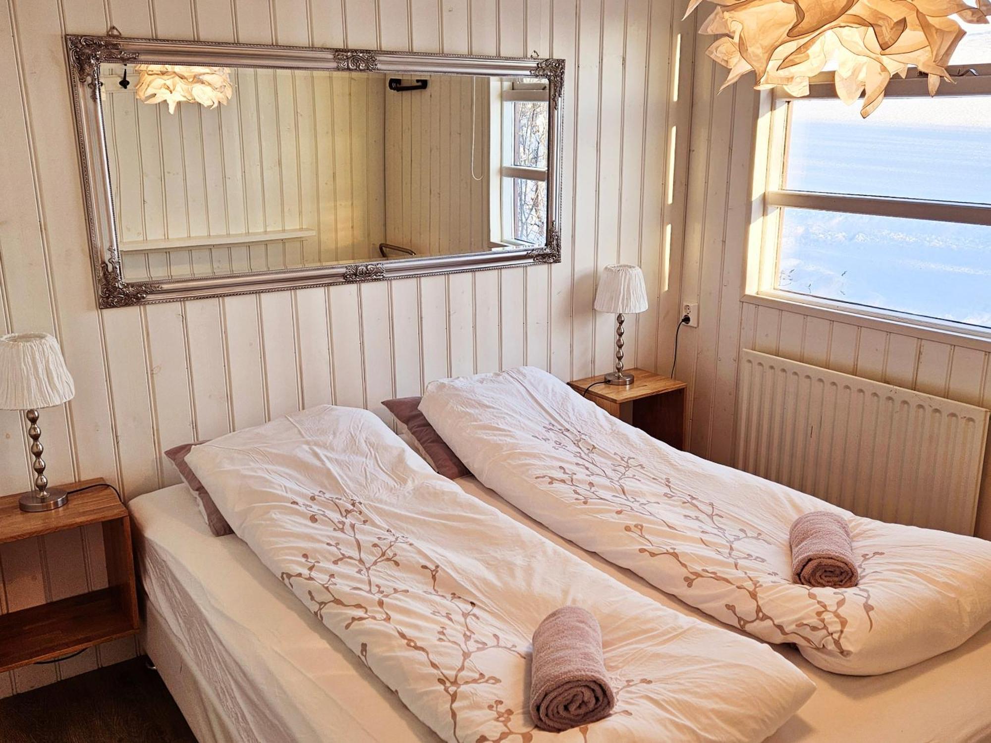 Aurora Vacation Homes Fagravik Akureyri Room photo