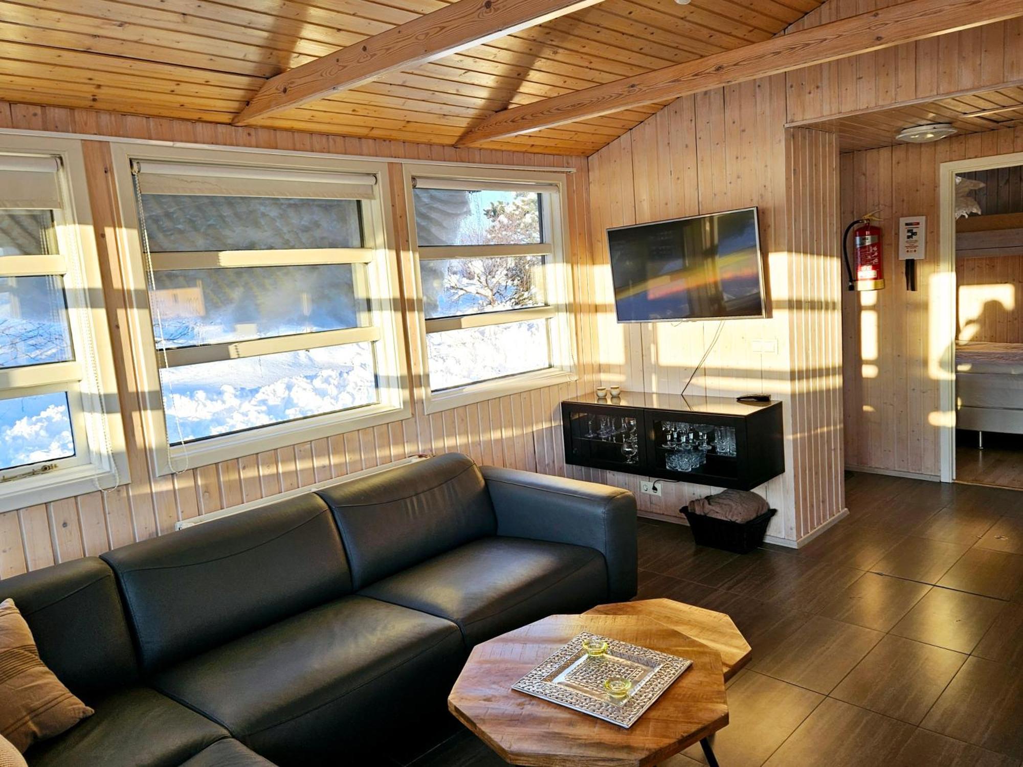 Aurora Vacation Homes Fagravik Akureyri Room photo
